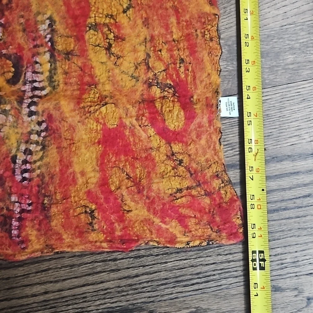Scarf Handcrafted Wool and silk NWT 60